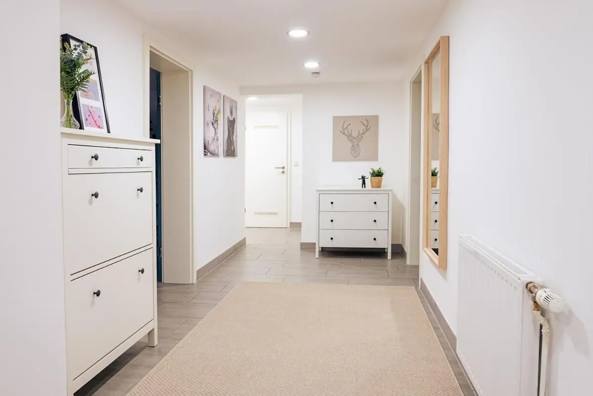 Hamburg Altona - Three Bedrooms For Up To 10